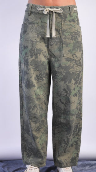 Camo pants