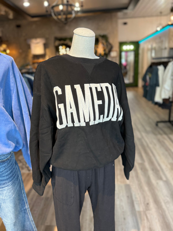 Game day pullover black