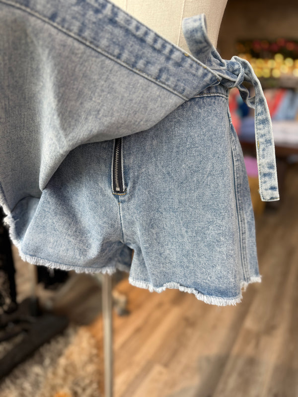 Frayed skort