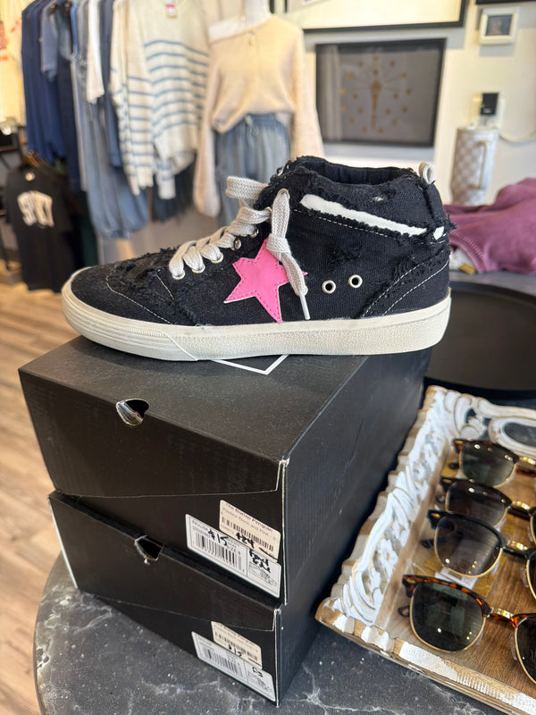 Paulina Black and Pink