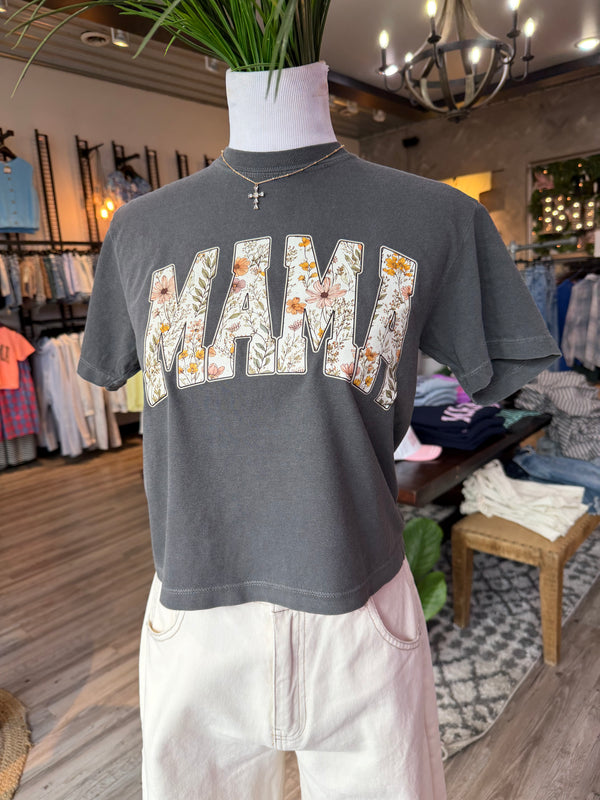 Boxy fit mama