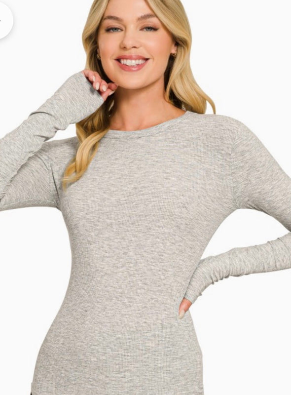 8695