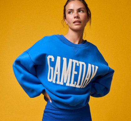 Game day pullover