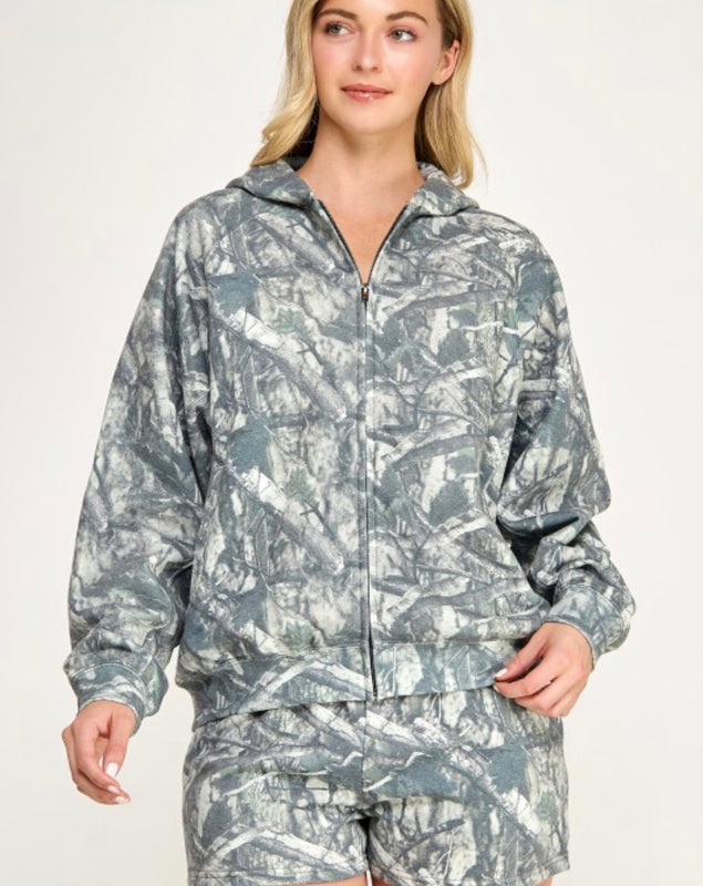 Relaxed zip up camo
