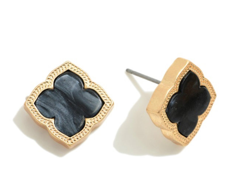 Clover studs