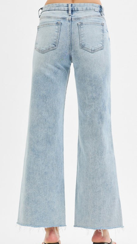 Raw cut jeans