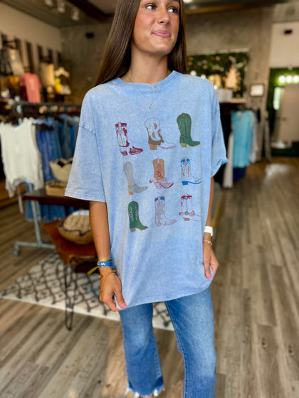 Boots tee