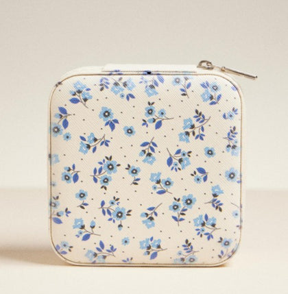 Floral jewelry holder