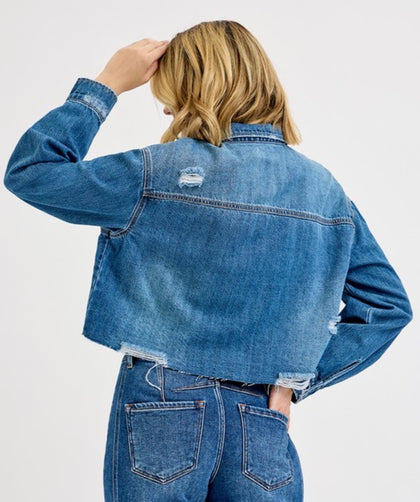 9215