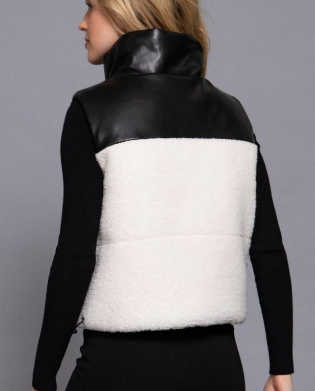Reversible vest