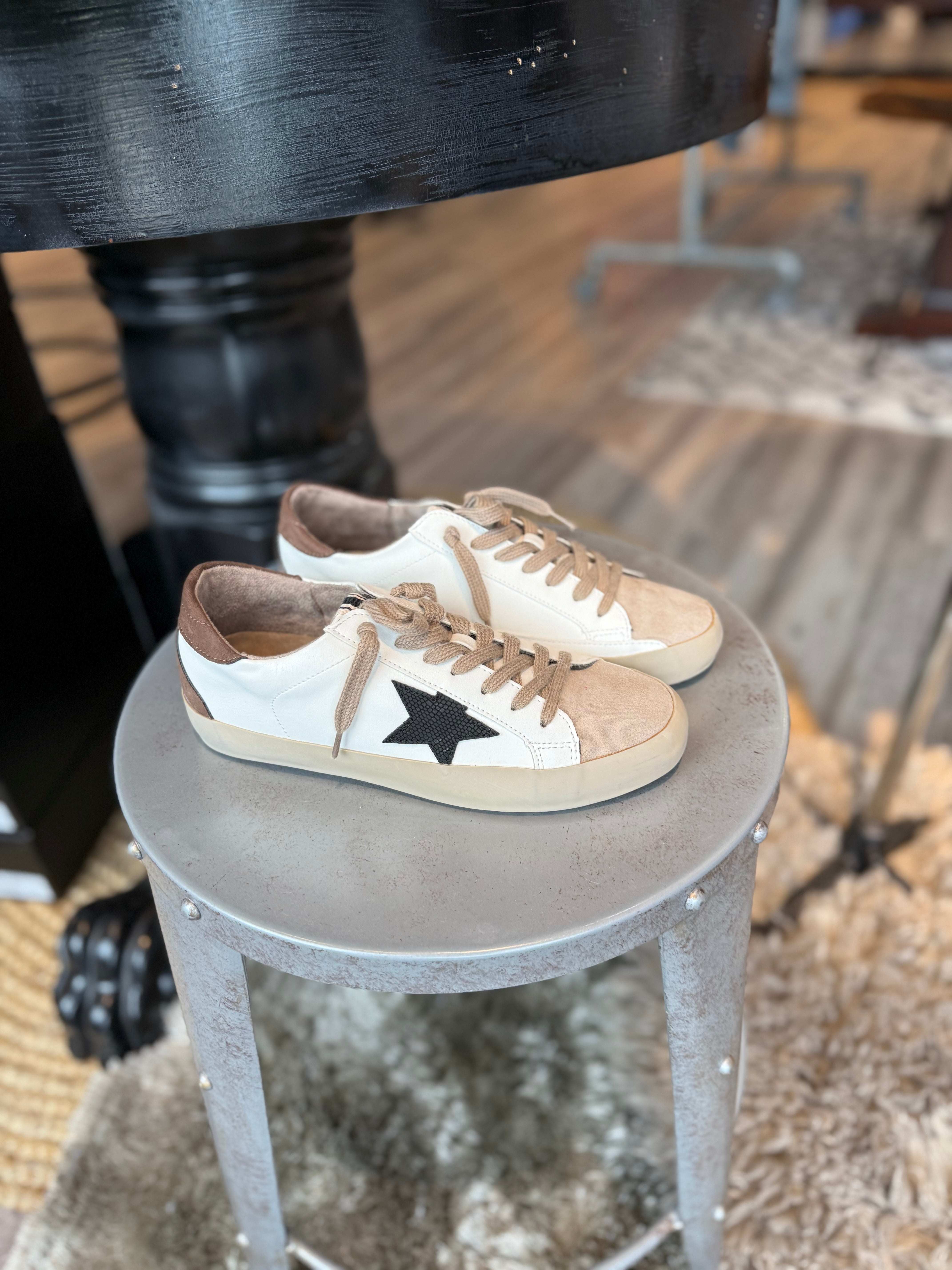 SHOP  SHOES